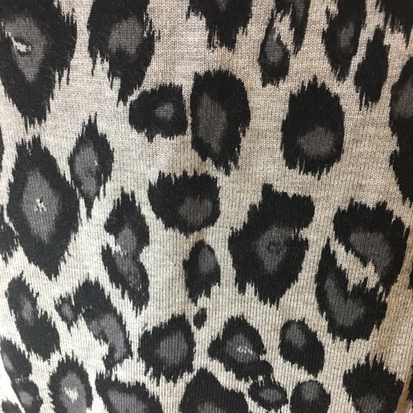 Charter Club Grey Animal Print Sweater Good Weight - Picture 8 of 8